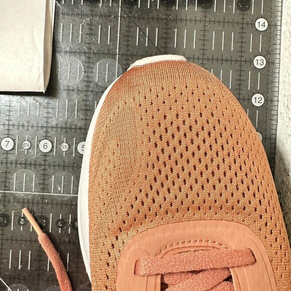 Lululemon Beyondfeel Men Size 10 Sedona Sunset Light Vapor Running Shoes - Picture 11 of 11